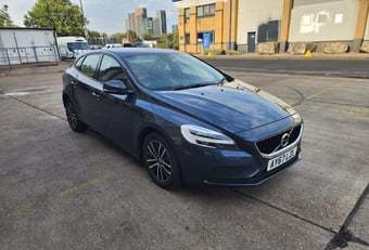 Volvo V40 2017