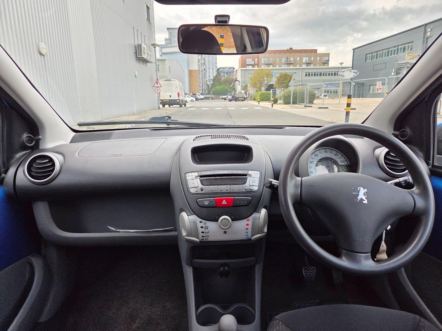 Peugeot 107 2011 - Cars in Slough
