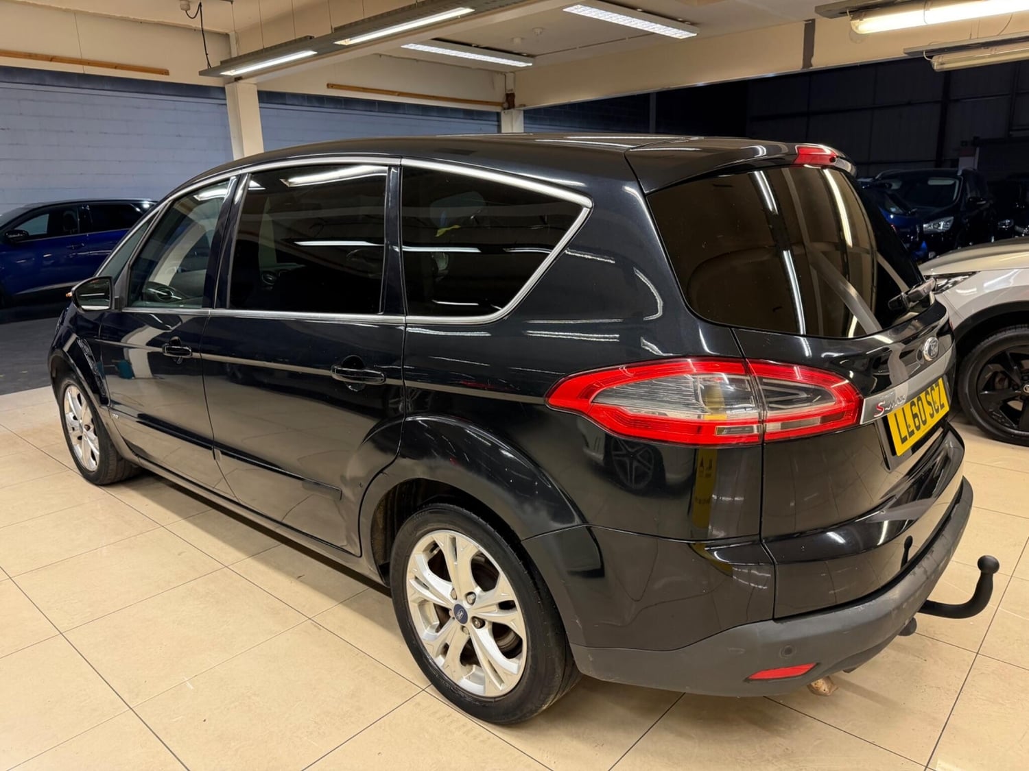Ford S-Max 2011 - Cars