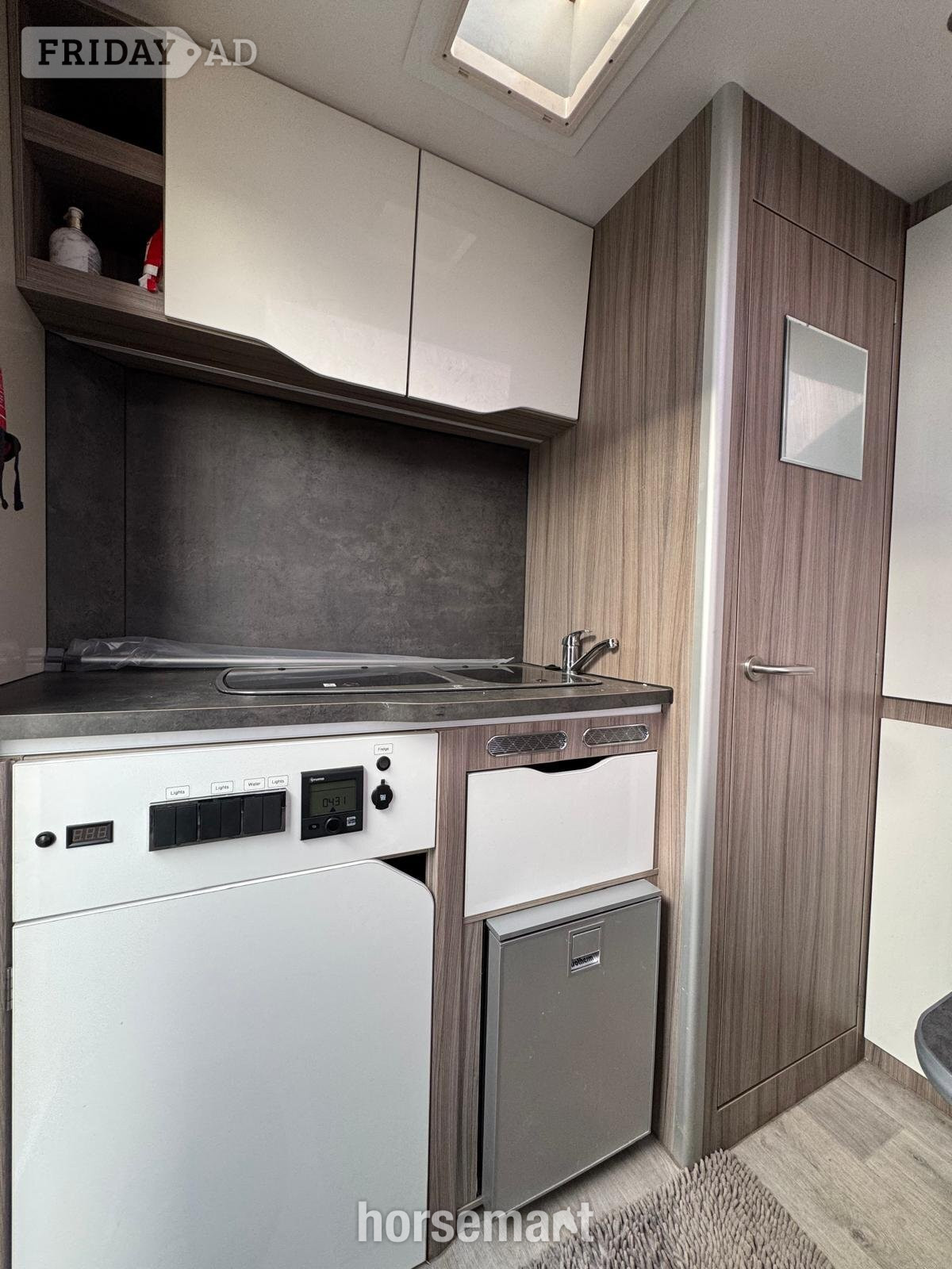 Equi-Trek Star-Treka Elite  Horse Trailer - Trailers & Horseboxes