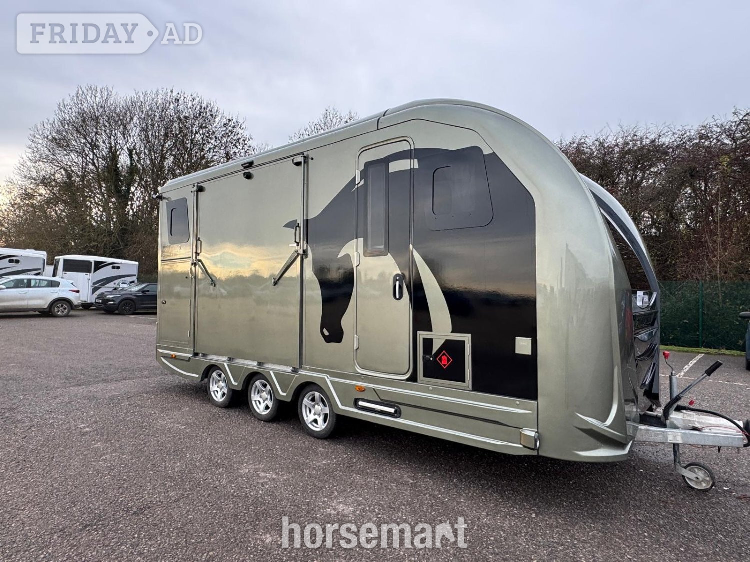 [ berth ]Equi-Trek Star-Treka Elite