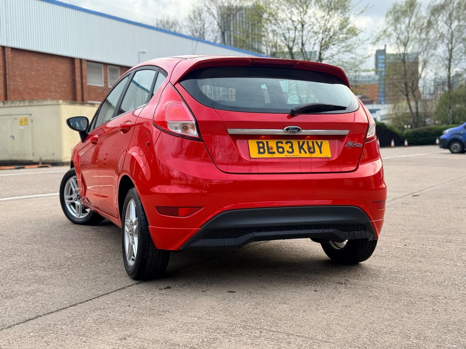 [ berth ]Ford Fiesta