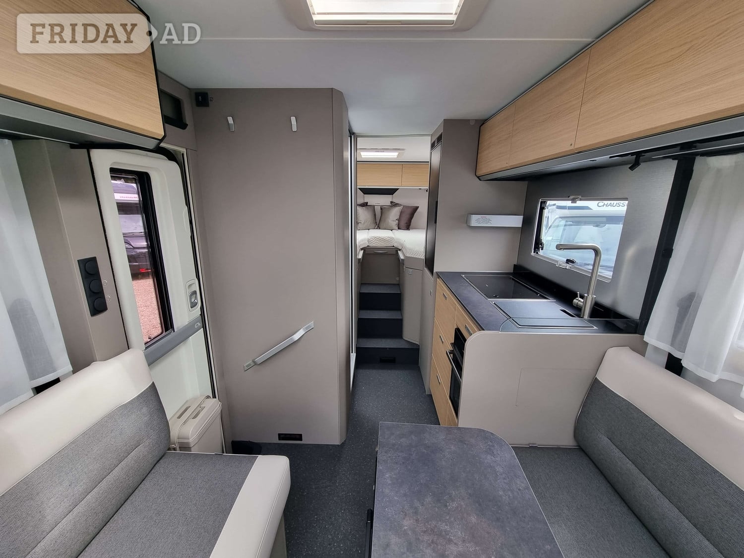 Adria Compact Select DL Highbridge