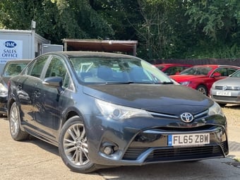 Toyota Avensis 2015
