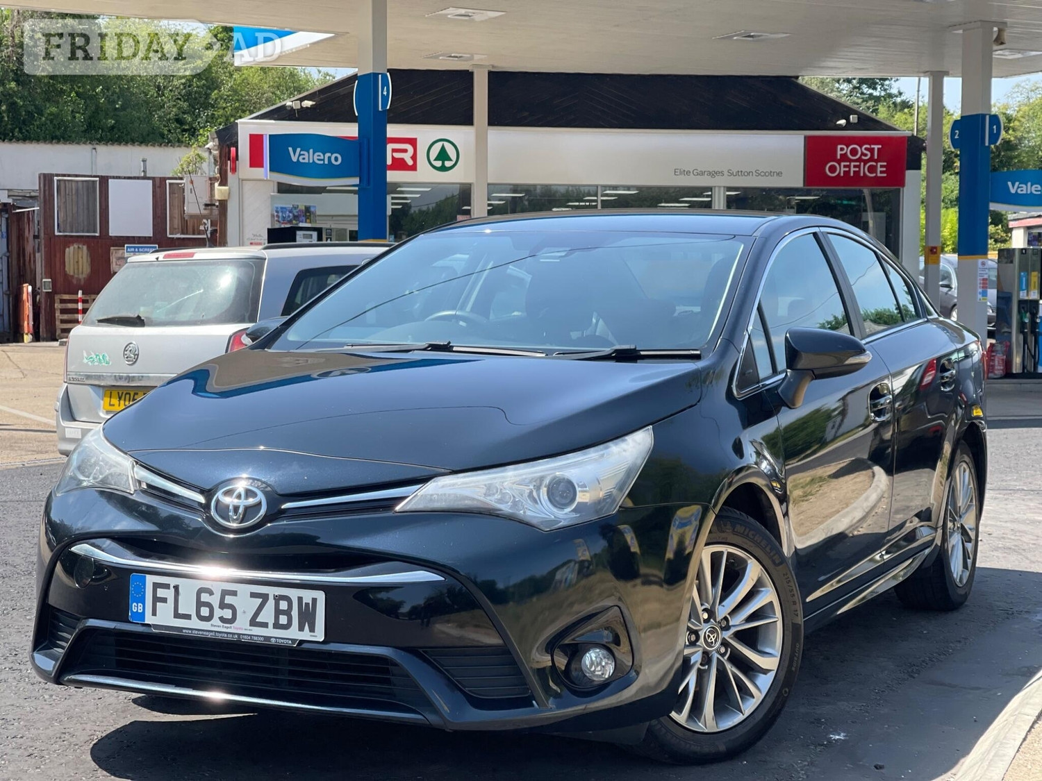 [ berth ]Toyota Avensis