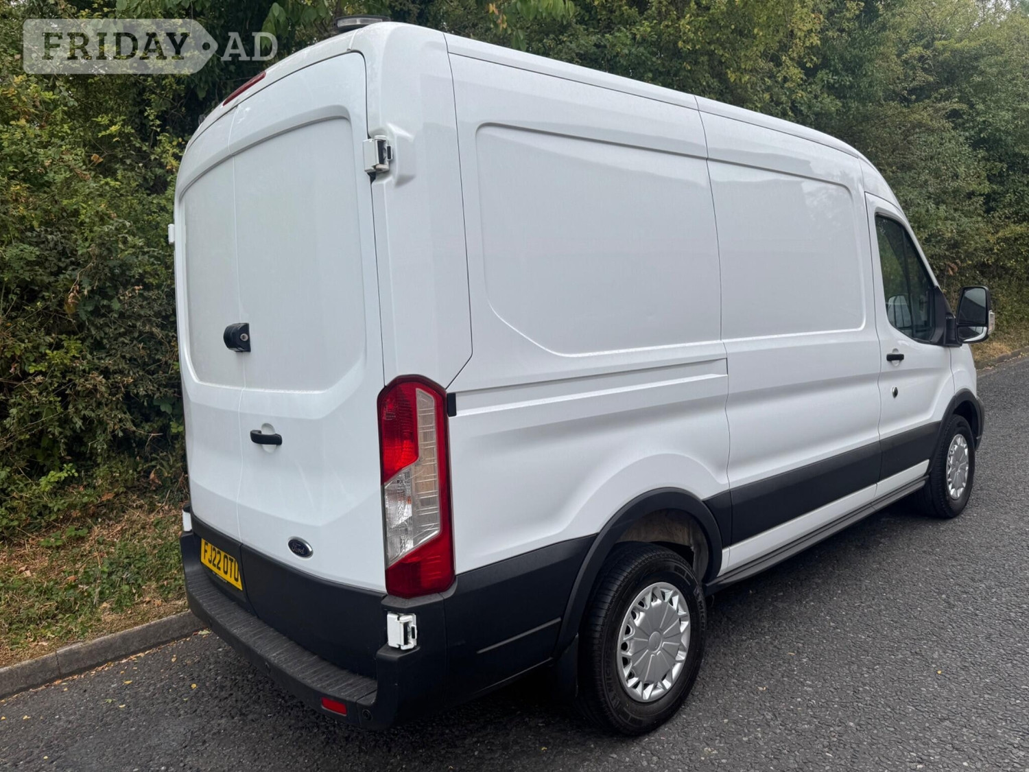 Ford Transit 2022 - Vans & Commercial Vehicles in Mansfield