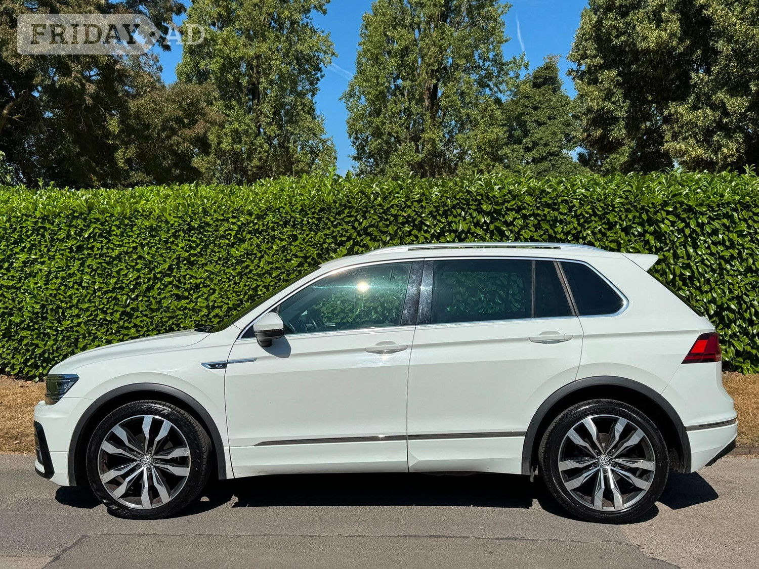 Volkswagen Tiguan 2017 - Cars