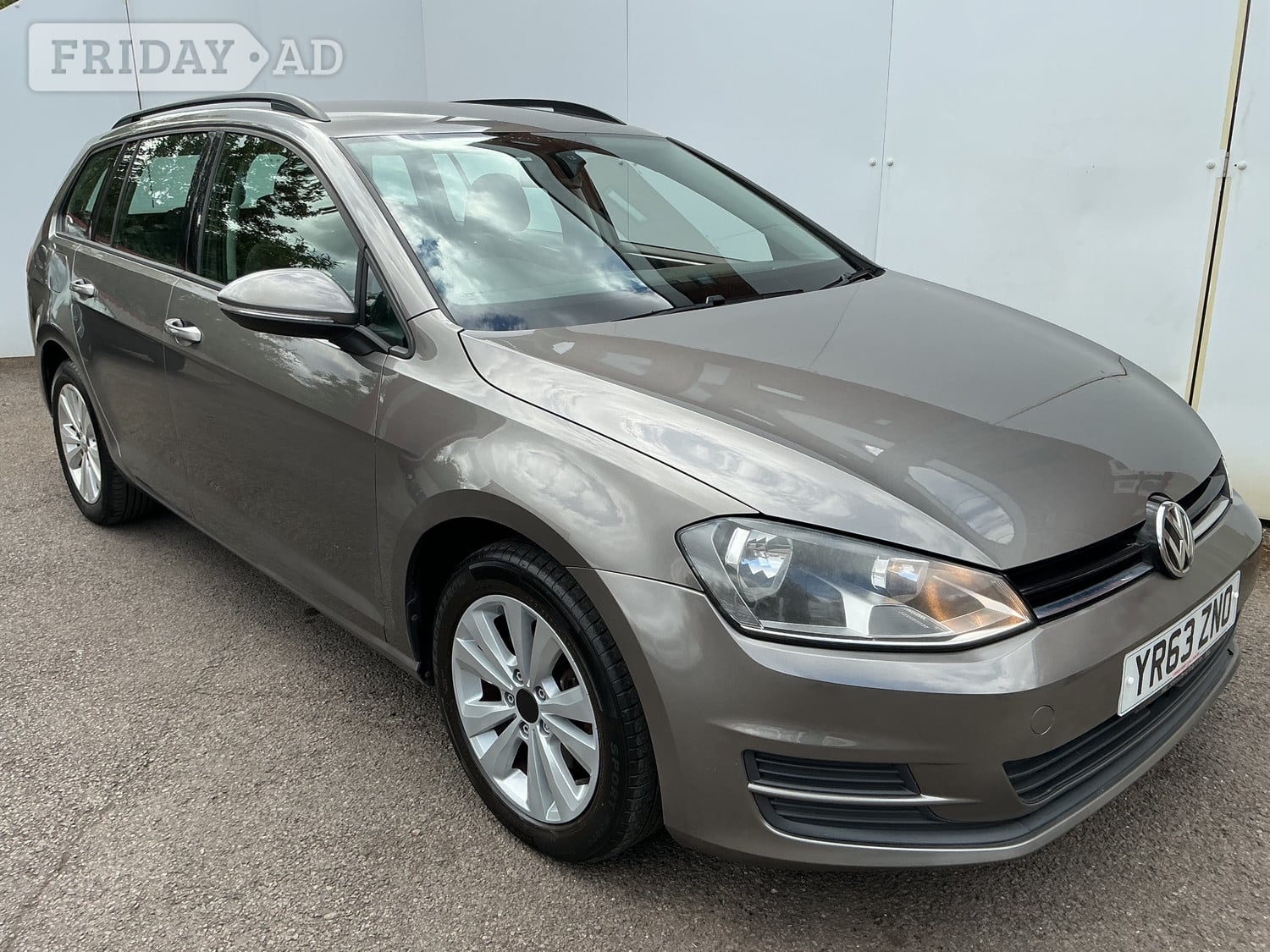 Volkswagen Golf 2013 - Cars in Porth