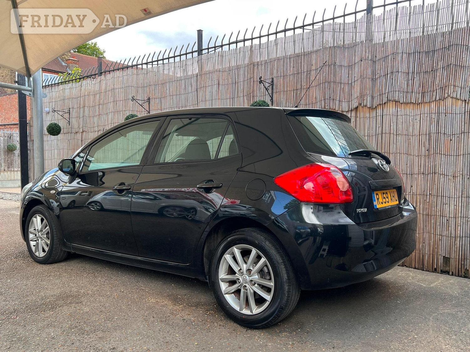 [ berth ]Toyota Auris