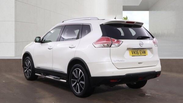 [ berth ]Nissan X-Trail