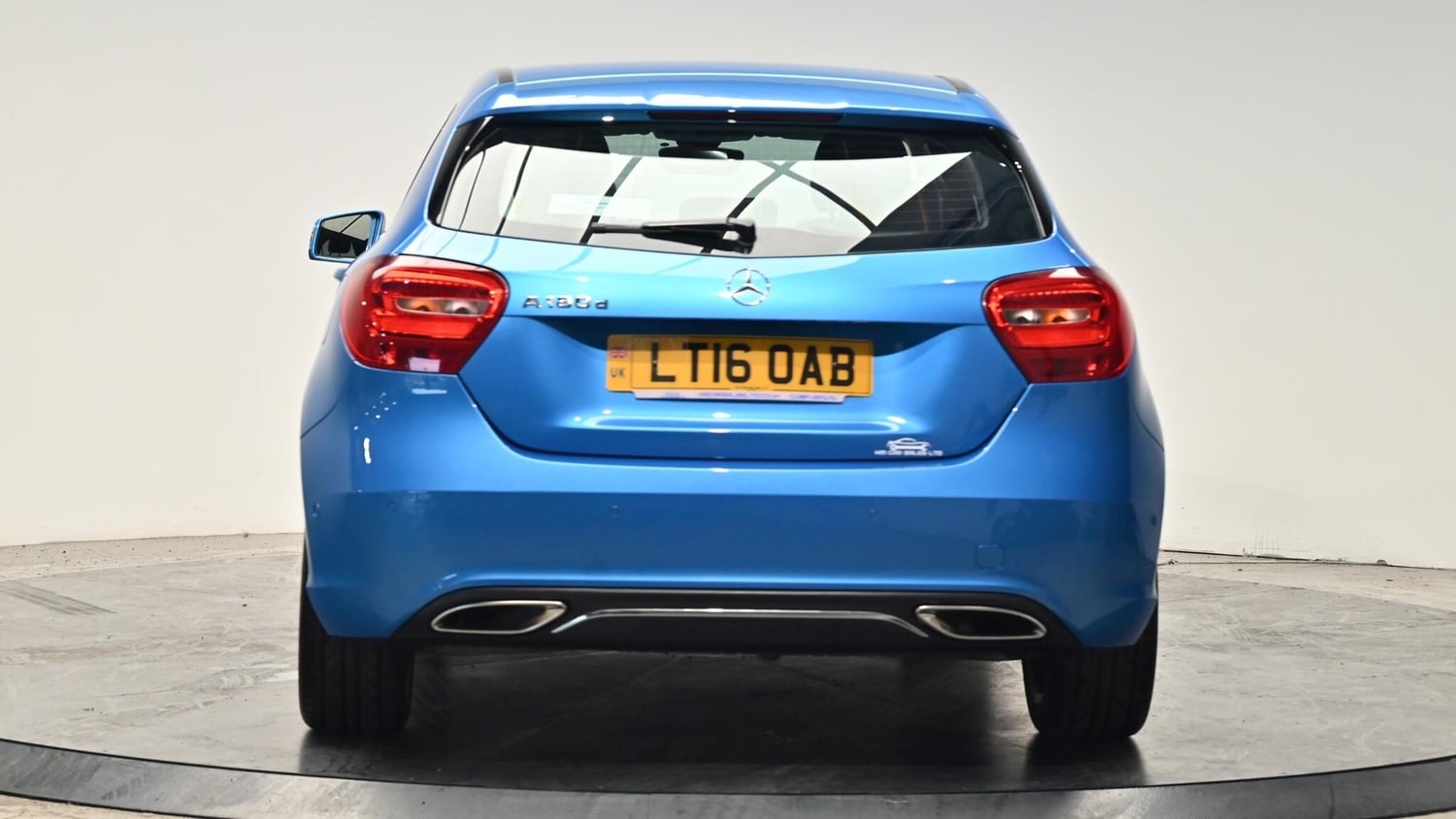 Mercedes-Benz A Class 2016 - Cars