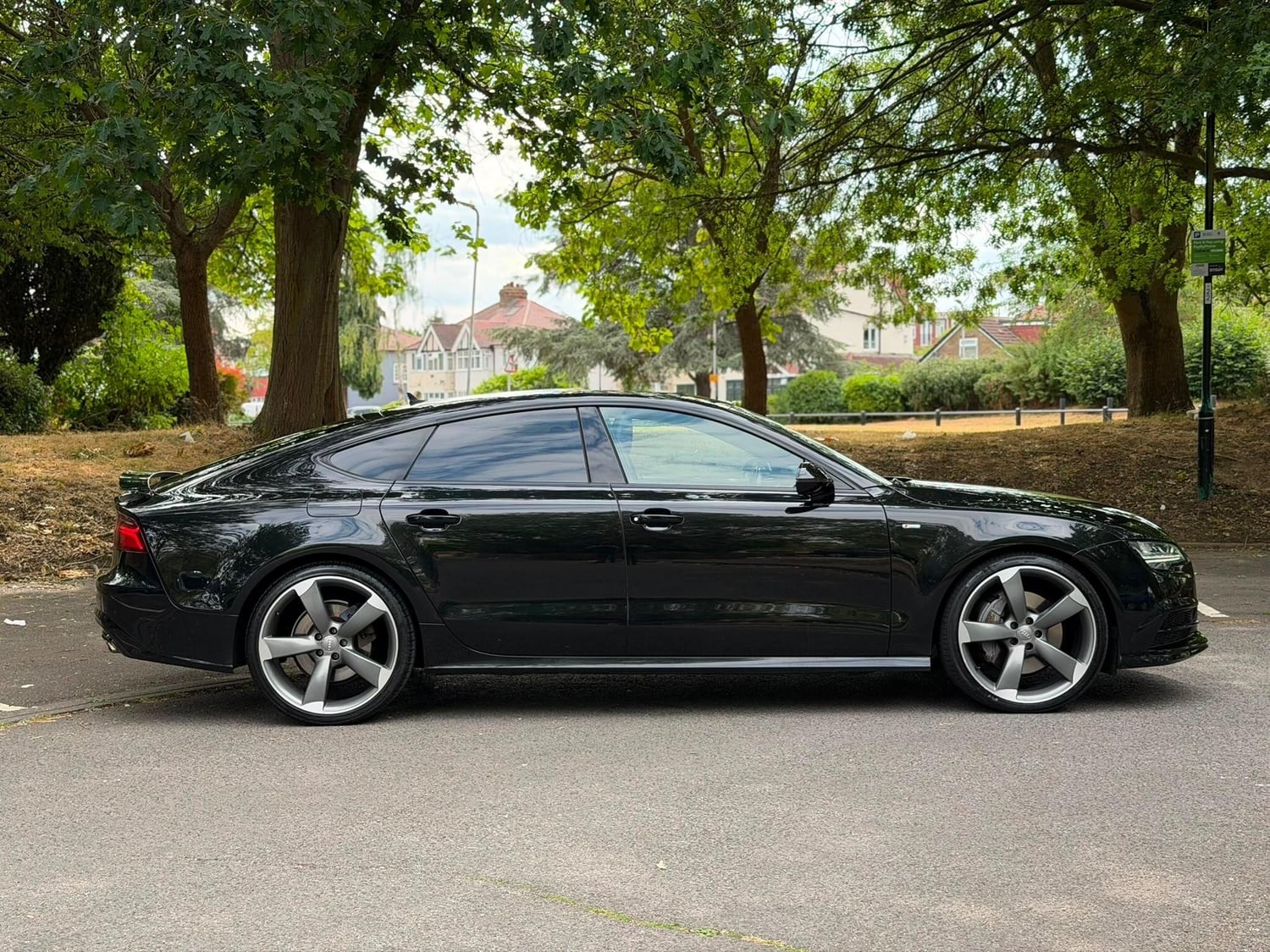 [ berth ]Audi A7