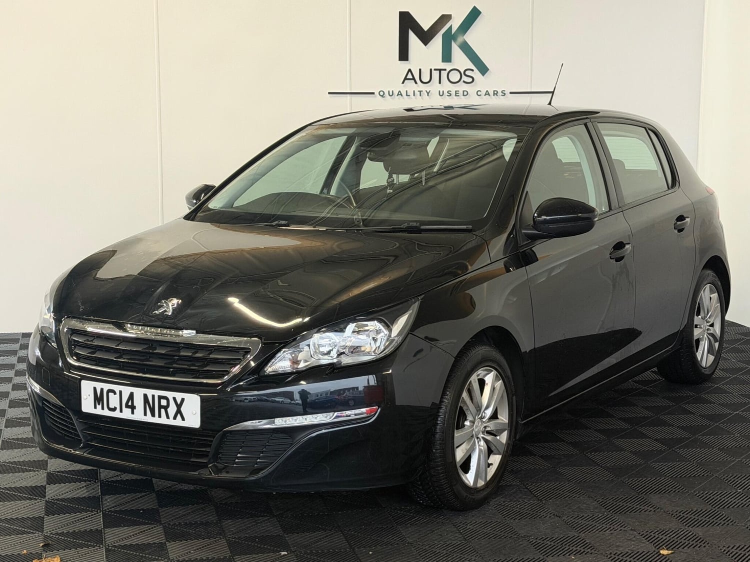 Peugeot 308 2014 - Cars in Manchester
