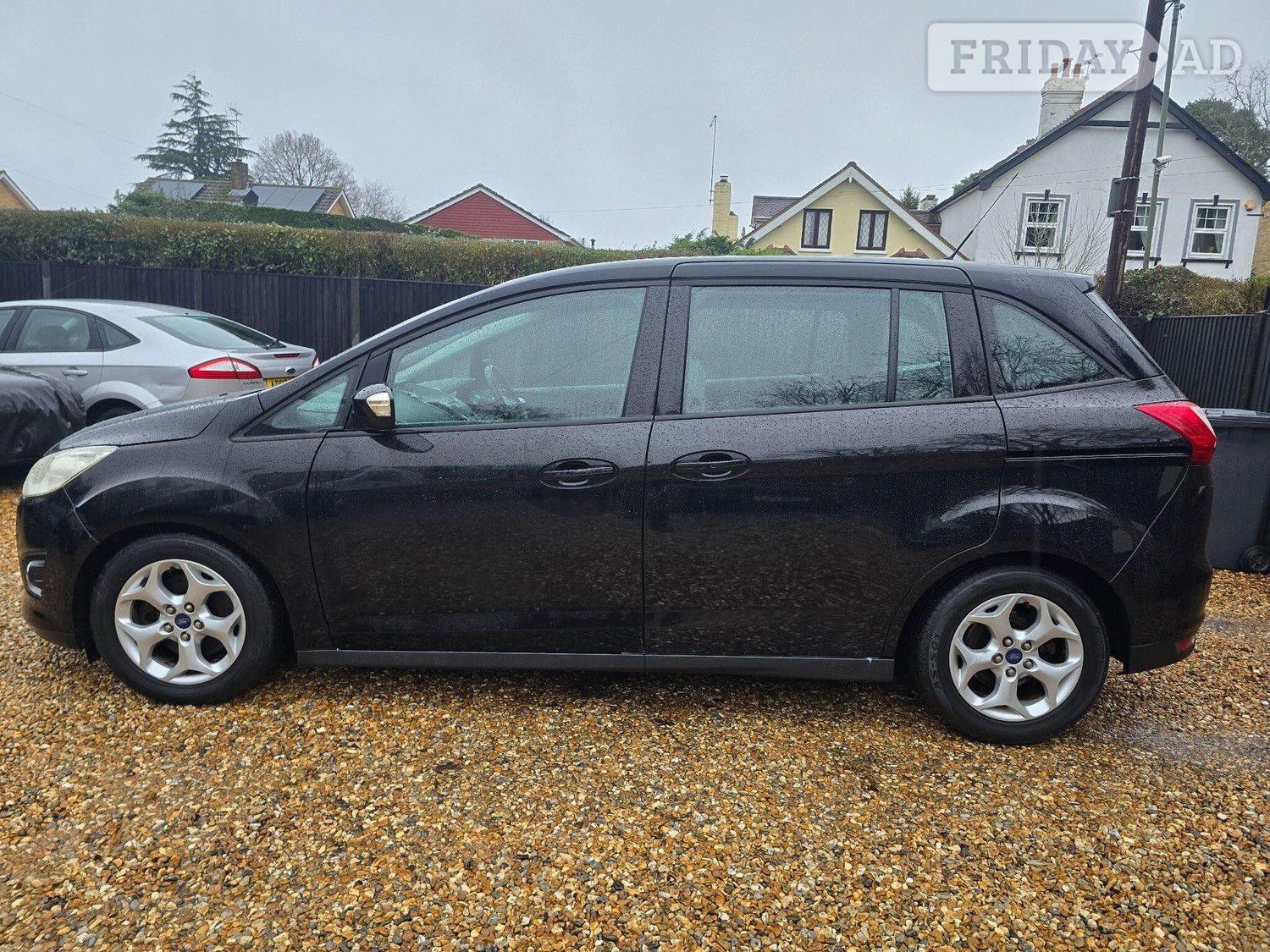[ berth ]Ford Grand C-MAX