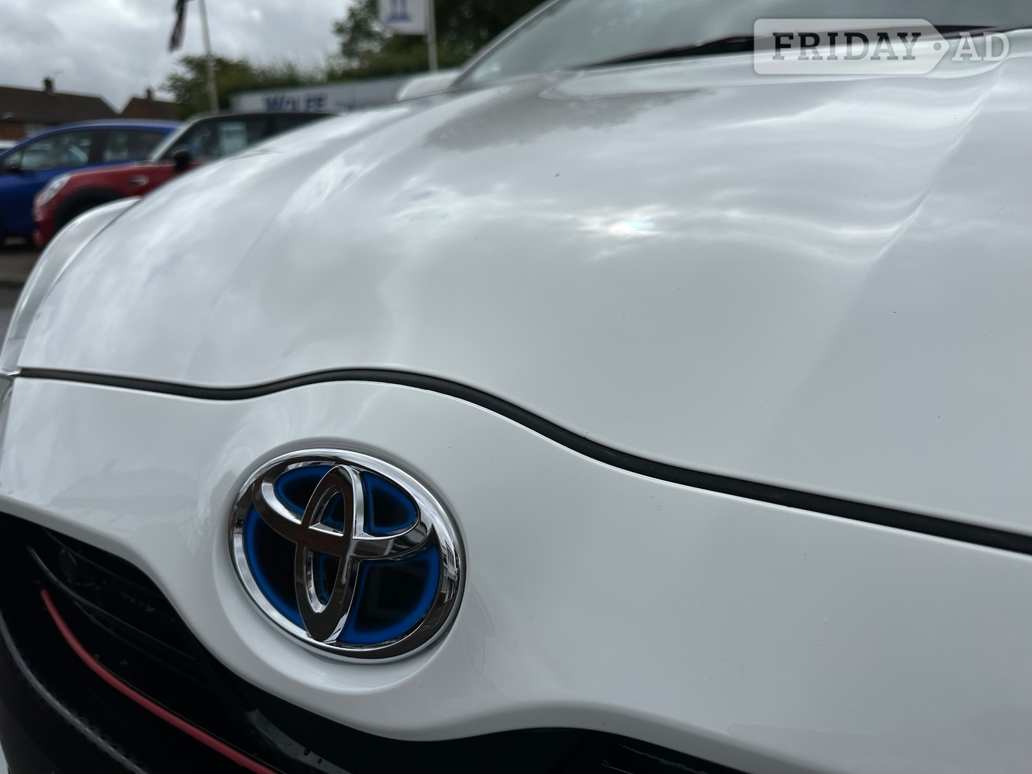 Toyota Yaris 2023 - Cars