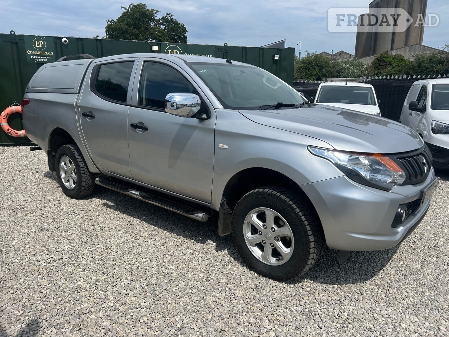 Mitsubishi L200 2016 - Cars in Rochester