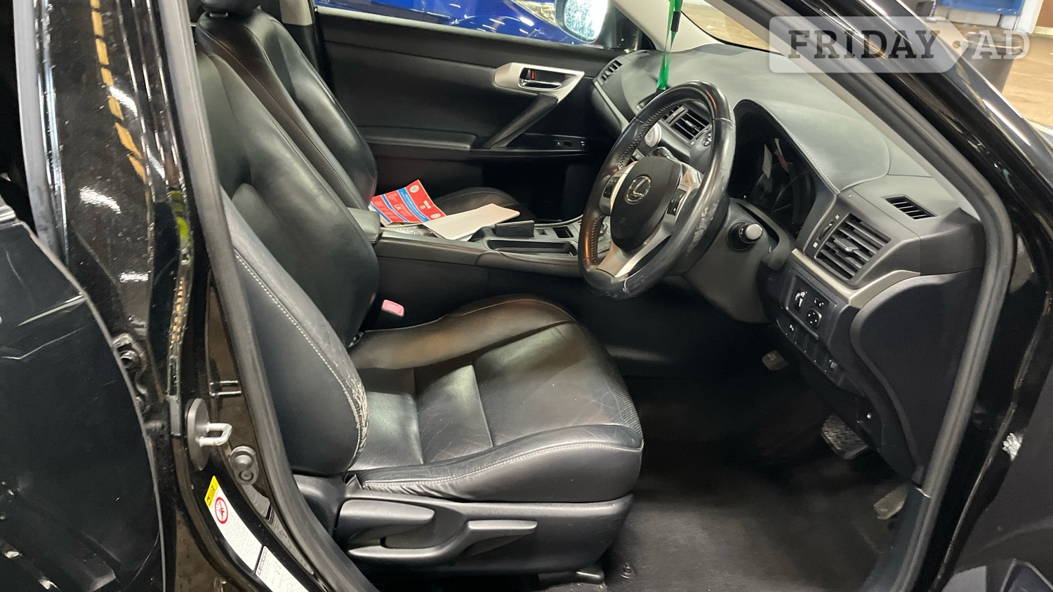 [ berth ]Lexus CT