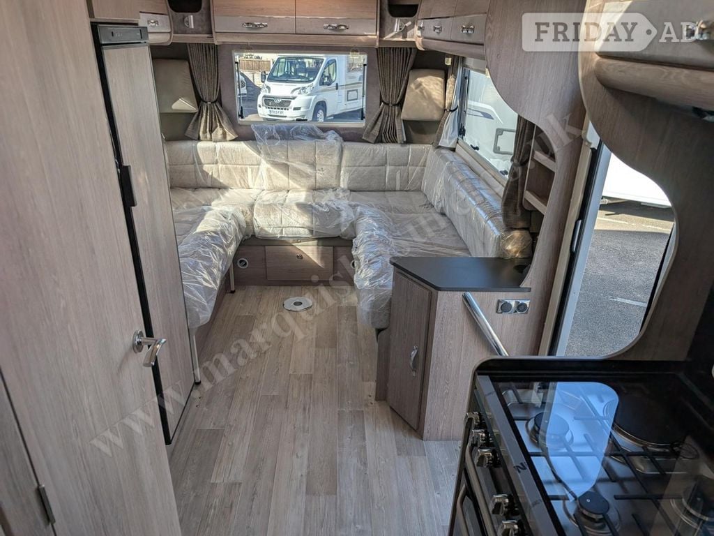 Auto-Sleepers Broadway EL 2026 for sale - Motorhomes & Caravans in Guildford