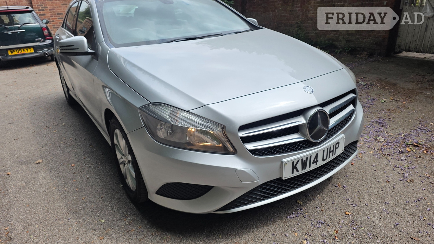 [ berth ]Mercedes-Benz A Class