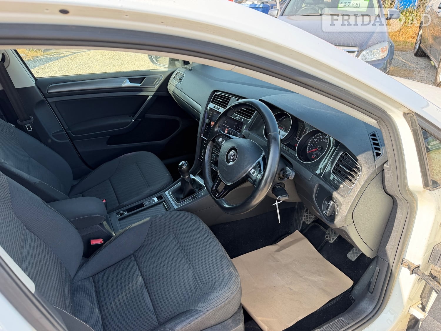 Volkswagen Golf 2018 - Cars in Exeter
