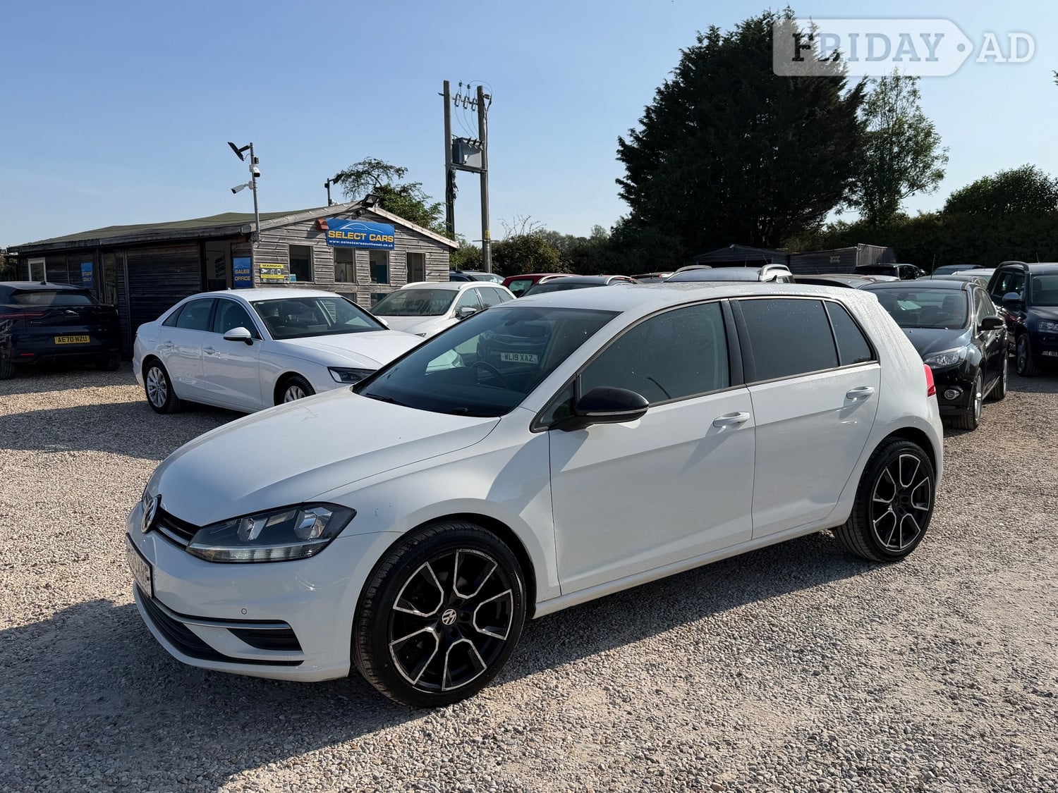 Volkswagen Golf 2018 - Cars