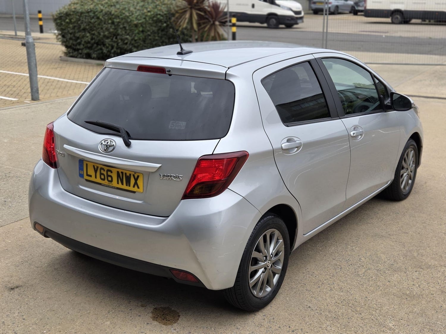 [ berth ]Toyota Yaris