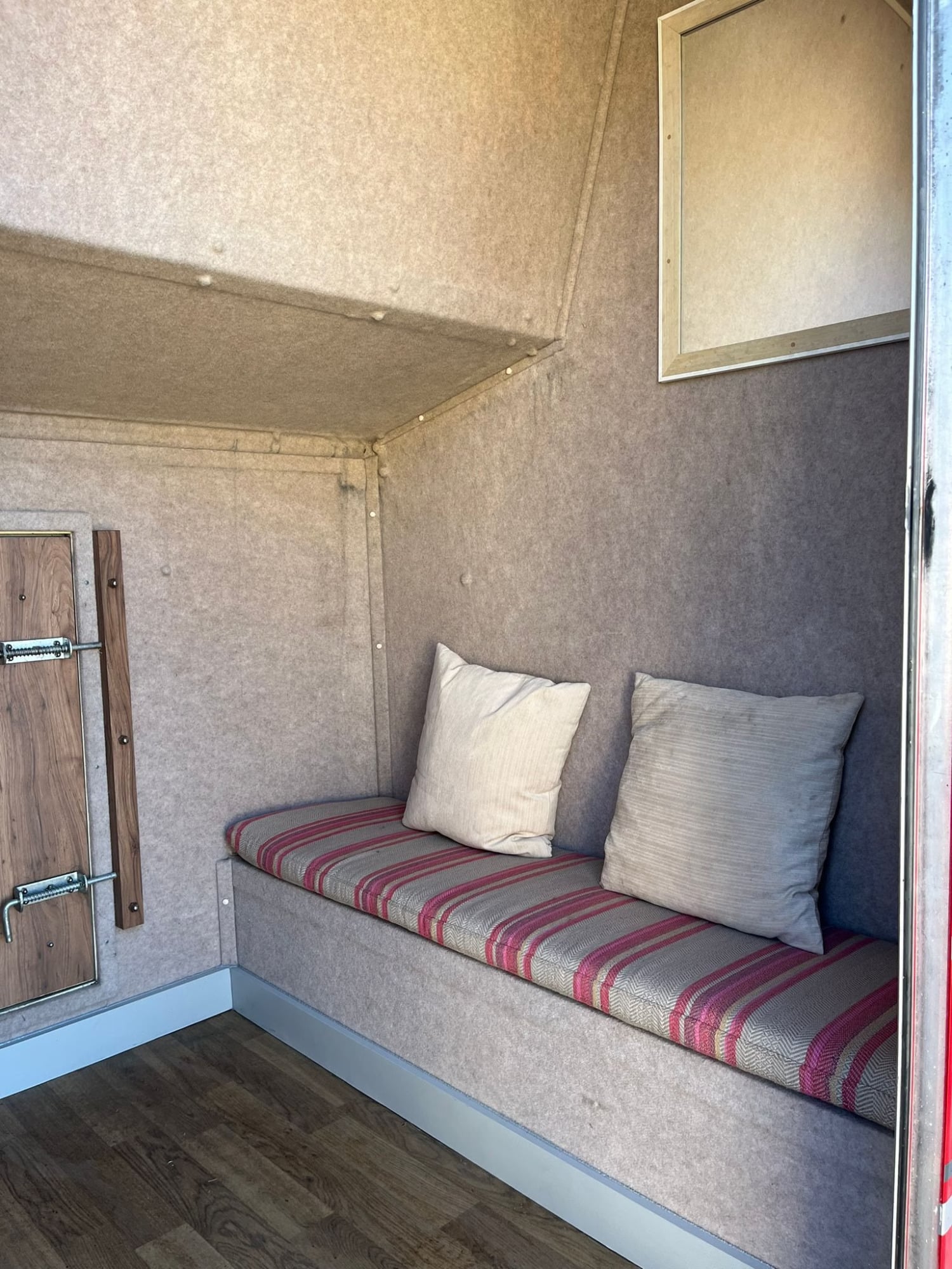 charley Master Renault Horsebox - Trailers & Horseboxes in Sheffield