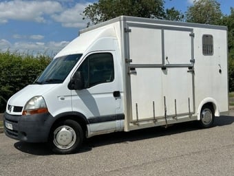 JMS  Renault Horsebox