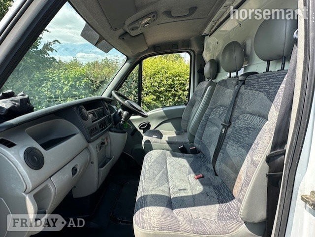 JMS  Renault Horsebox - Trailers & Horseboxes in Banbury