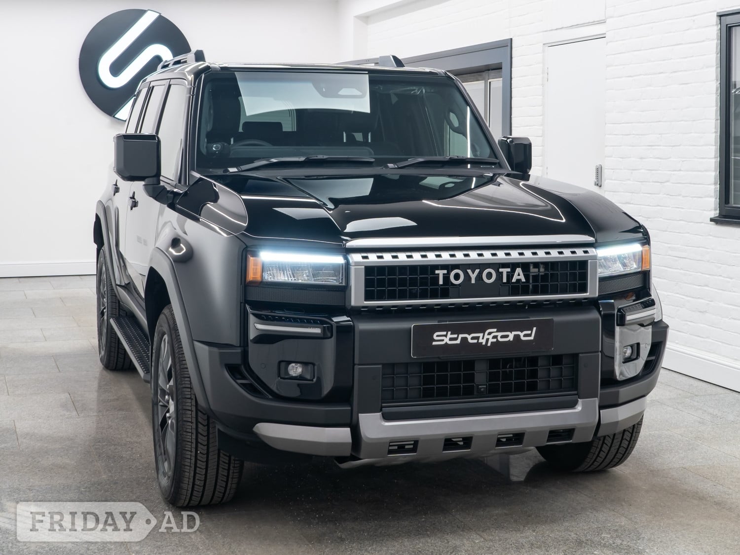 [ berth ]Toyota Land Cruiser