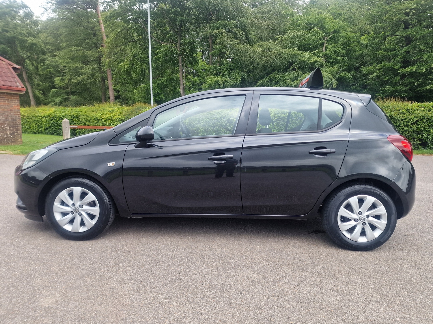 [ berth ]Vauxhall Corsa
