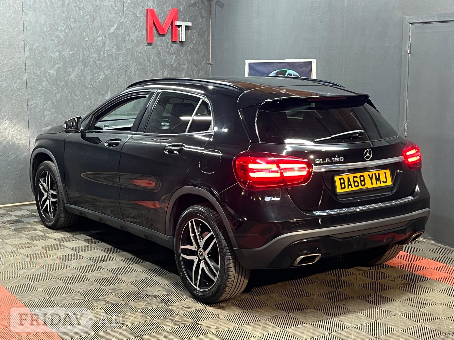 [ berth ]Mercedes-Benz GLA