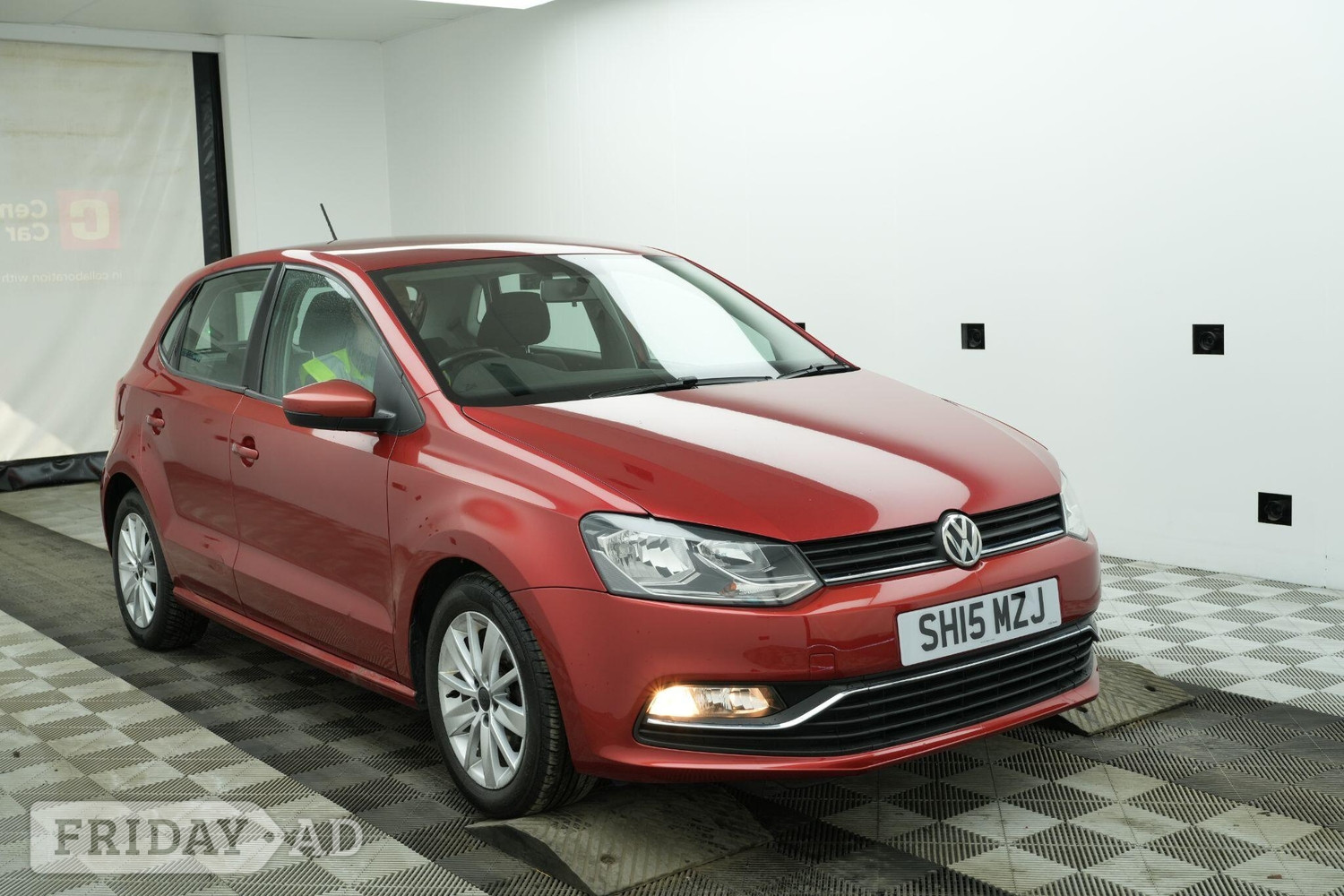 Volkswagen Polo 2015 in Uxbridge