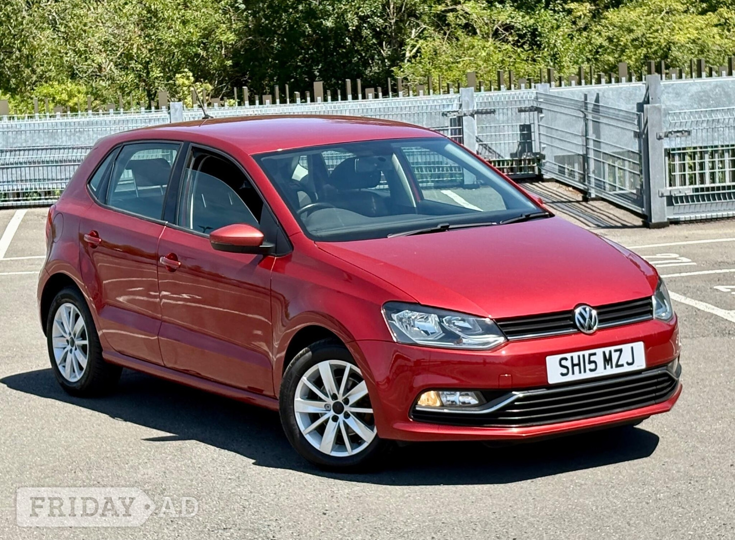 Volkswagen Polo 2015 in Uxbridge