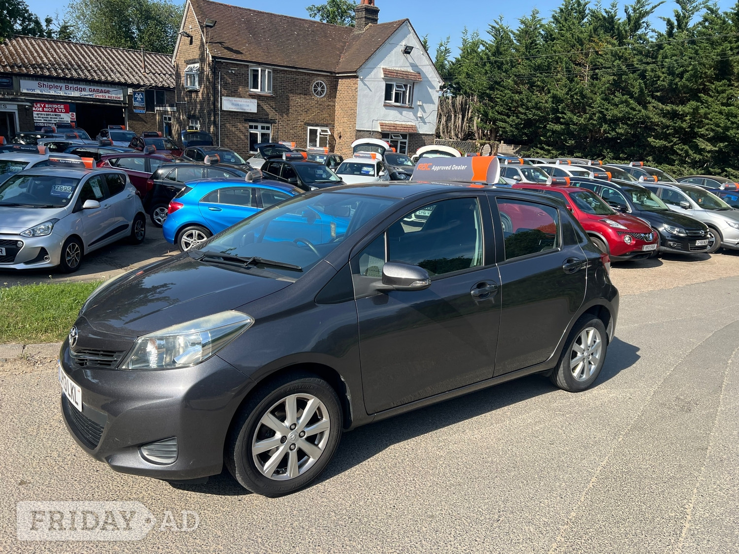 [ berth ]Toyota Yaris