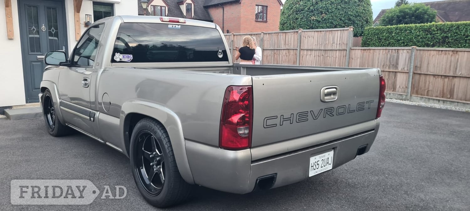 Chevrolet Silverado 2003 - Cars in Bicester