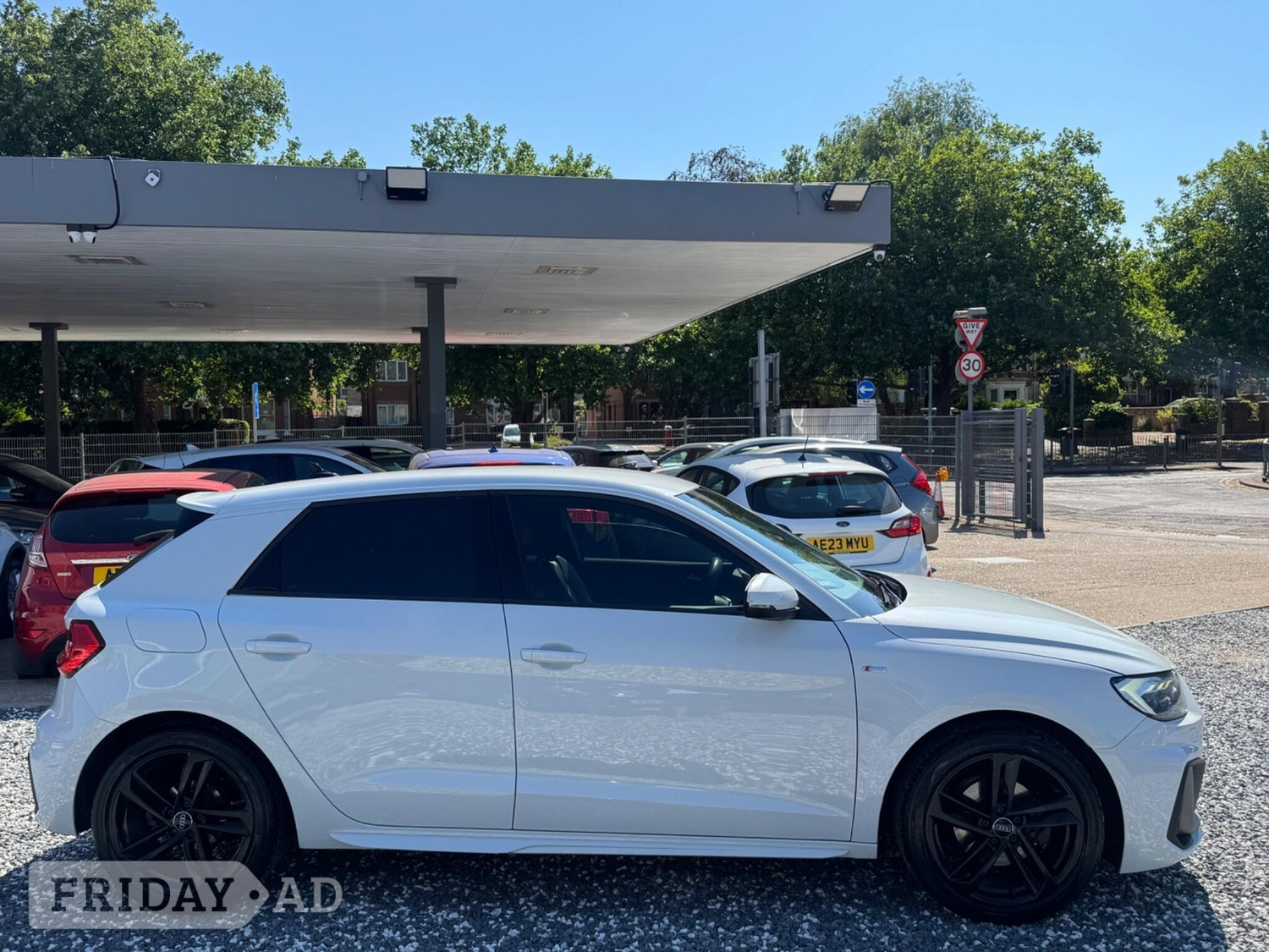 [ berth ]Audi A1