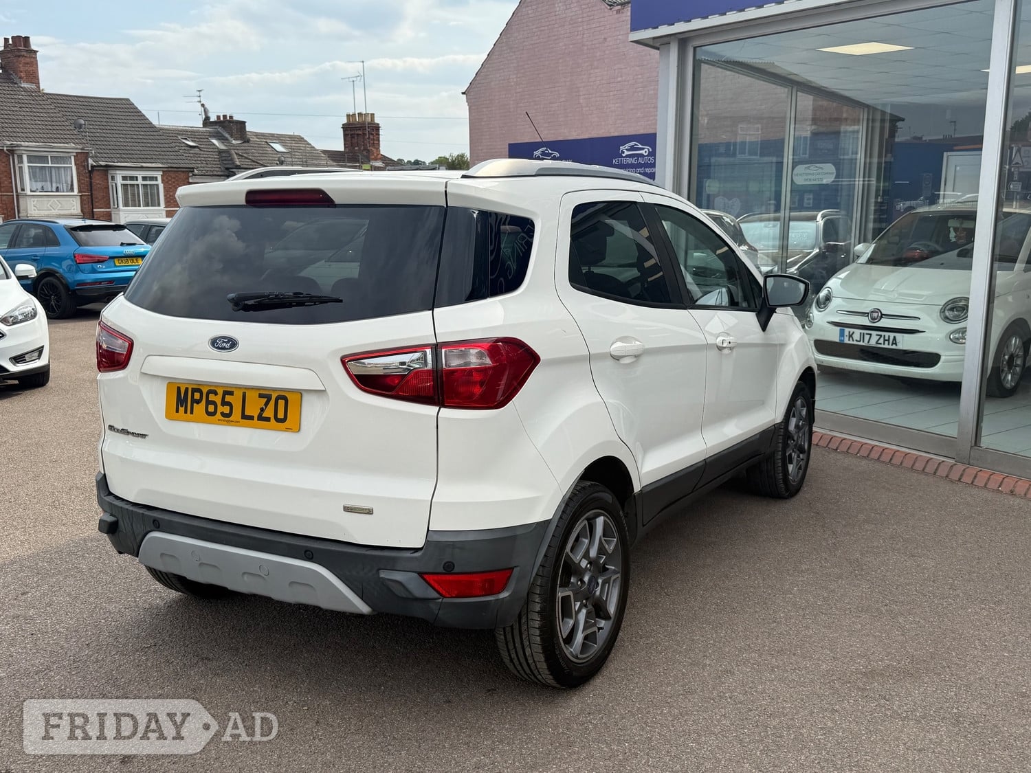 [ berth ]Ford Ecosport