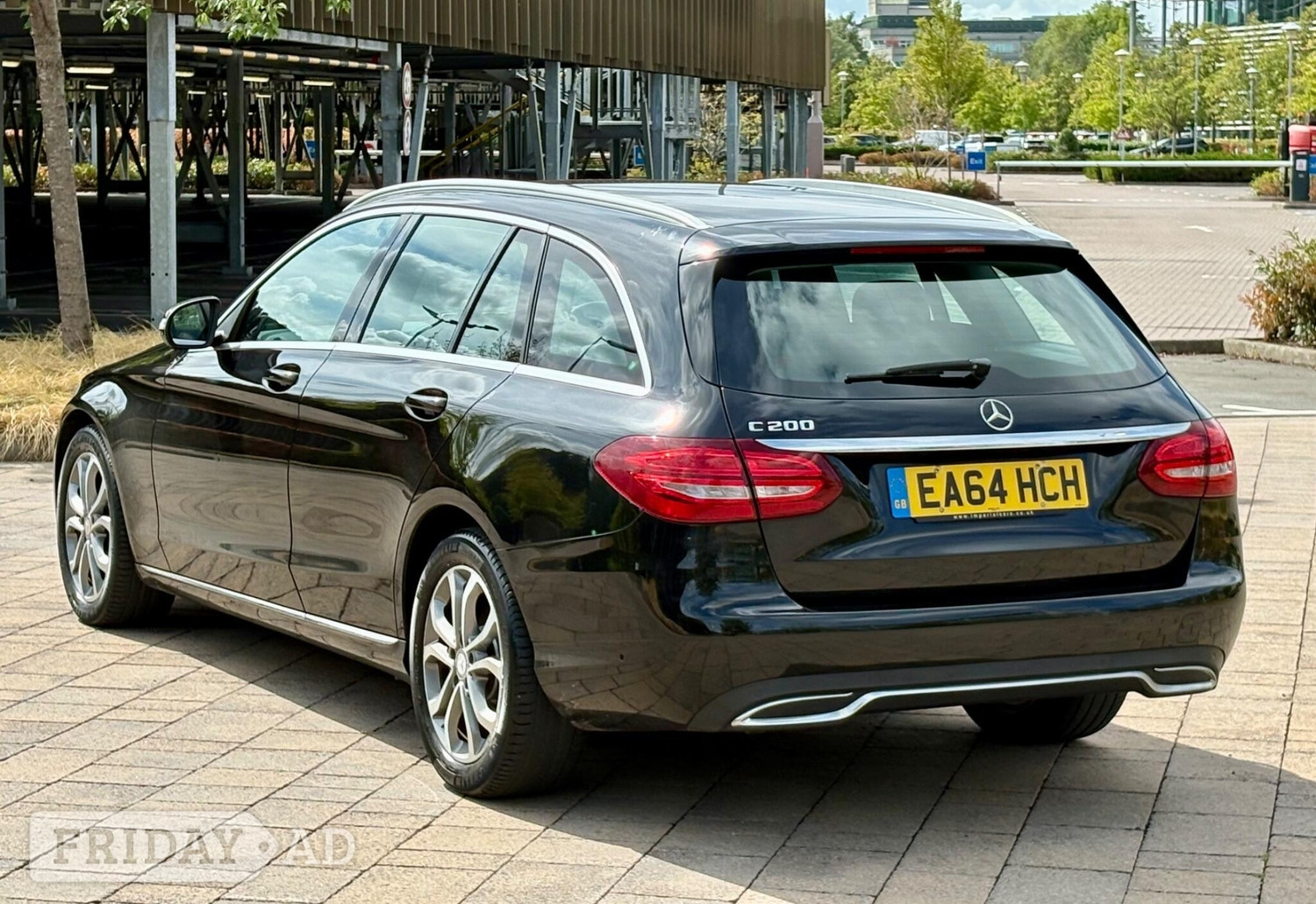 Mercedes-Benz C Class 2014 - Cars in Uxbridge