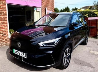 MG ZS 2022