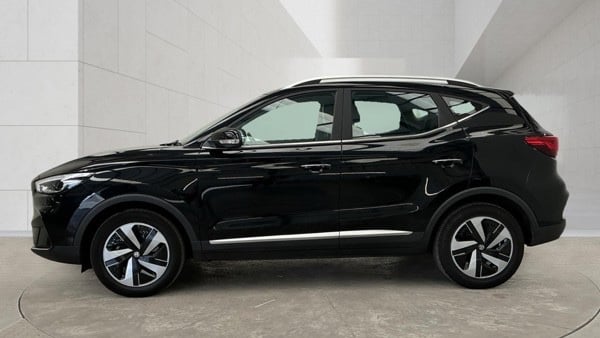 [ berth ]MG ZS