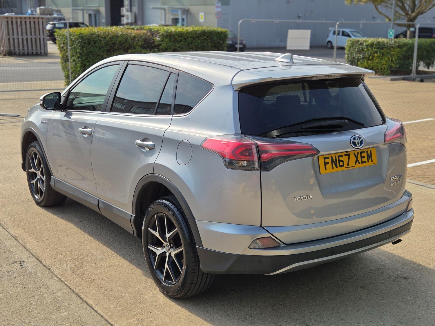 [ berth ]Toyota RAV4