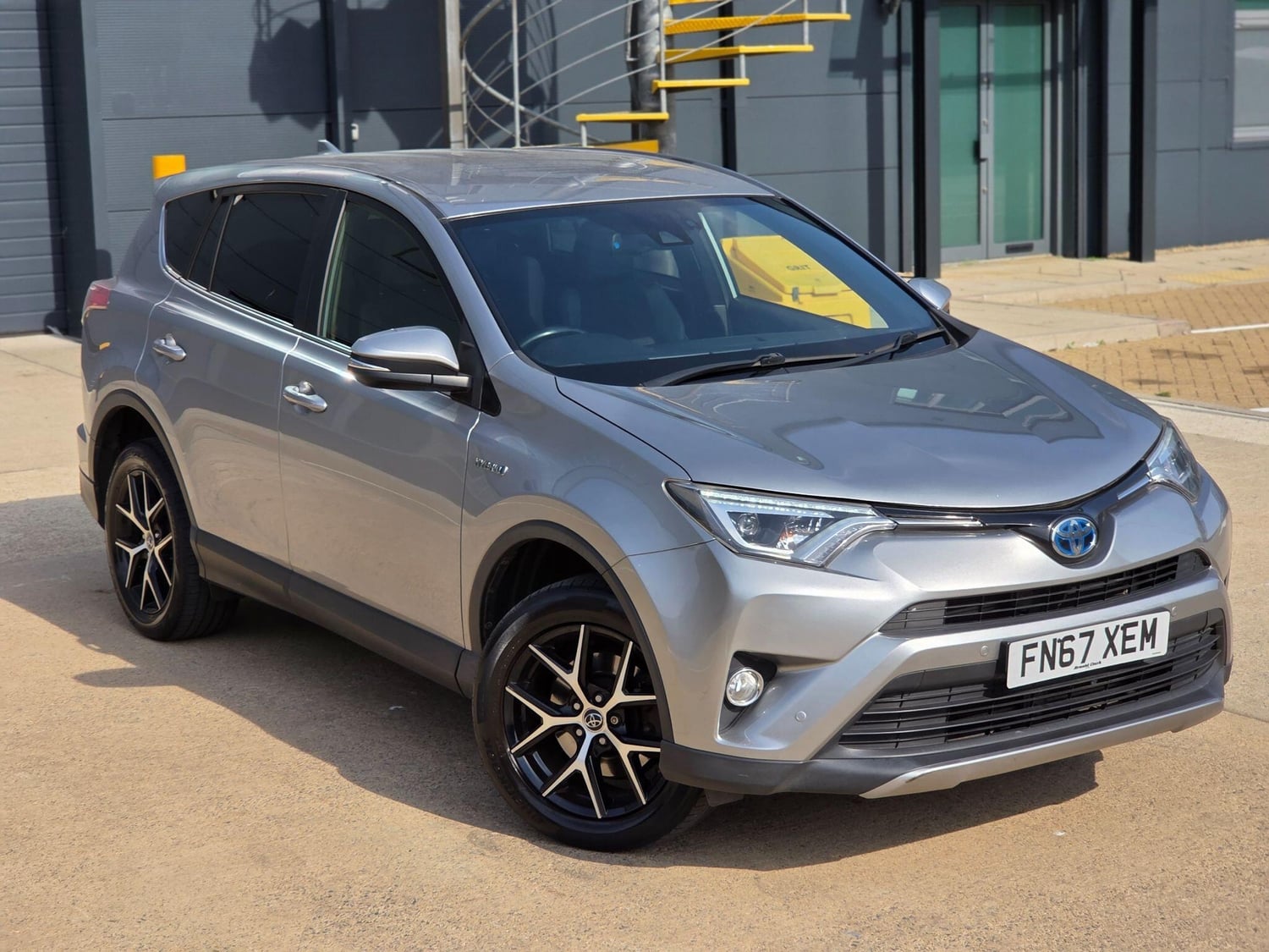 Toyota RAV4 2017 - Cars