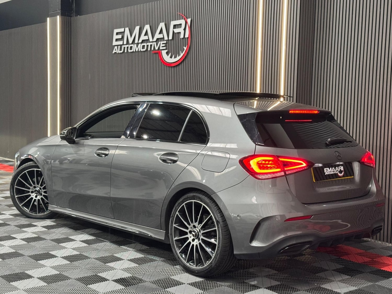 [ berth ]Mercedes-Benz A Class