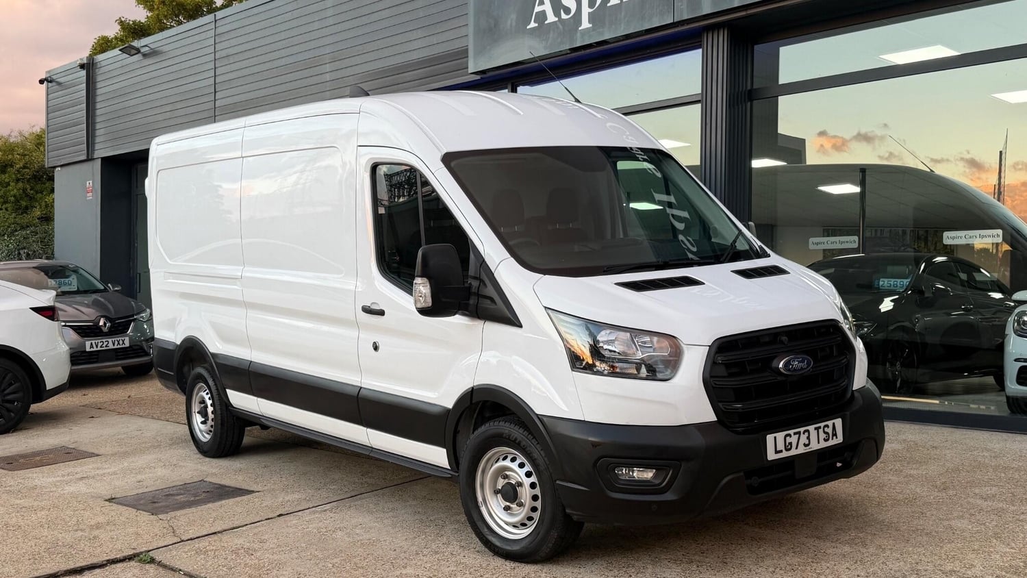 Ford Transit 2023 - Vans & Commercial Vehicles