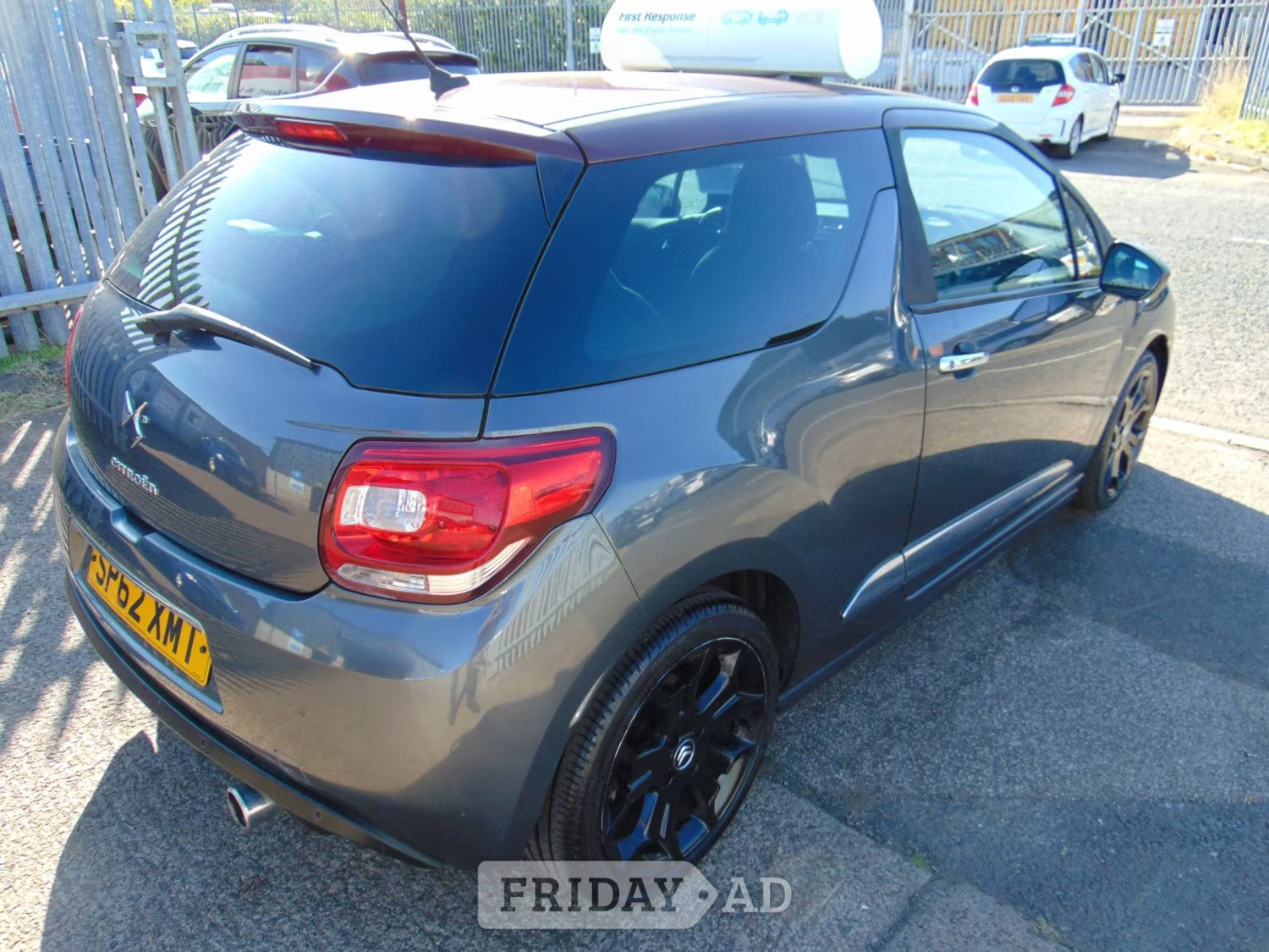 [ berth ]Citroen DS3
