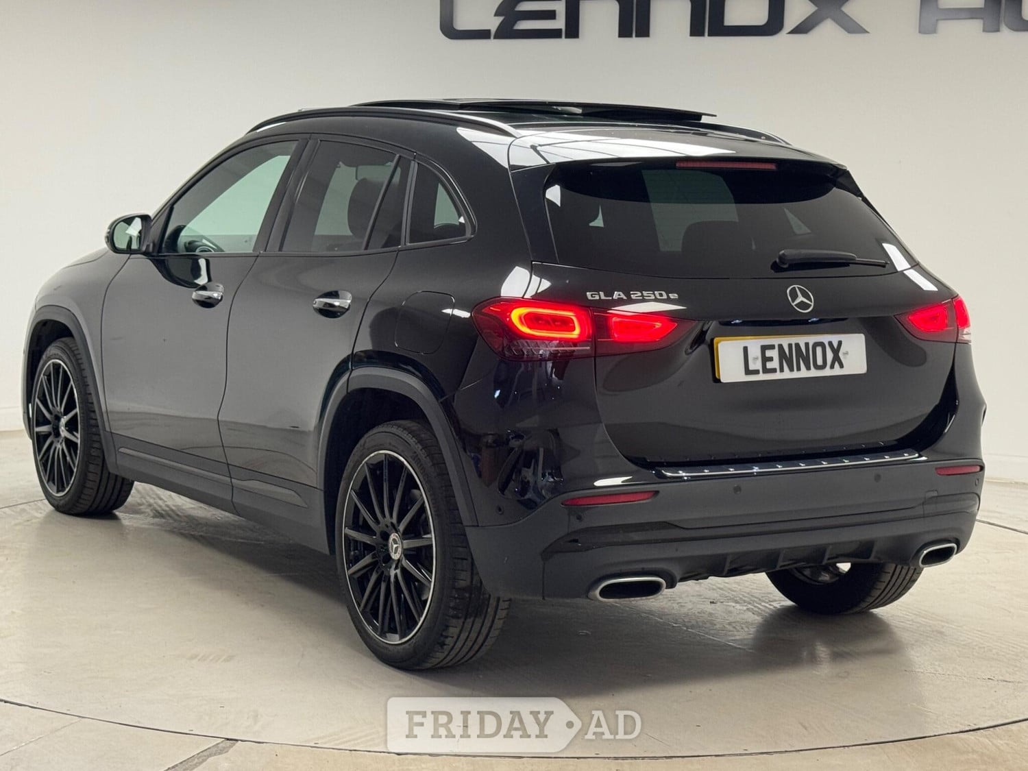 Mercedes-Benz GLA 2022 - Cars in Brent
