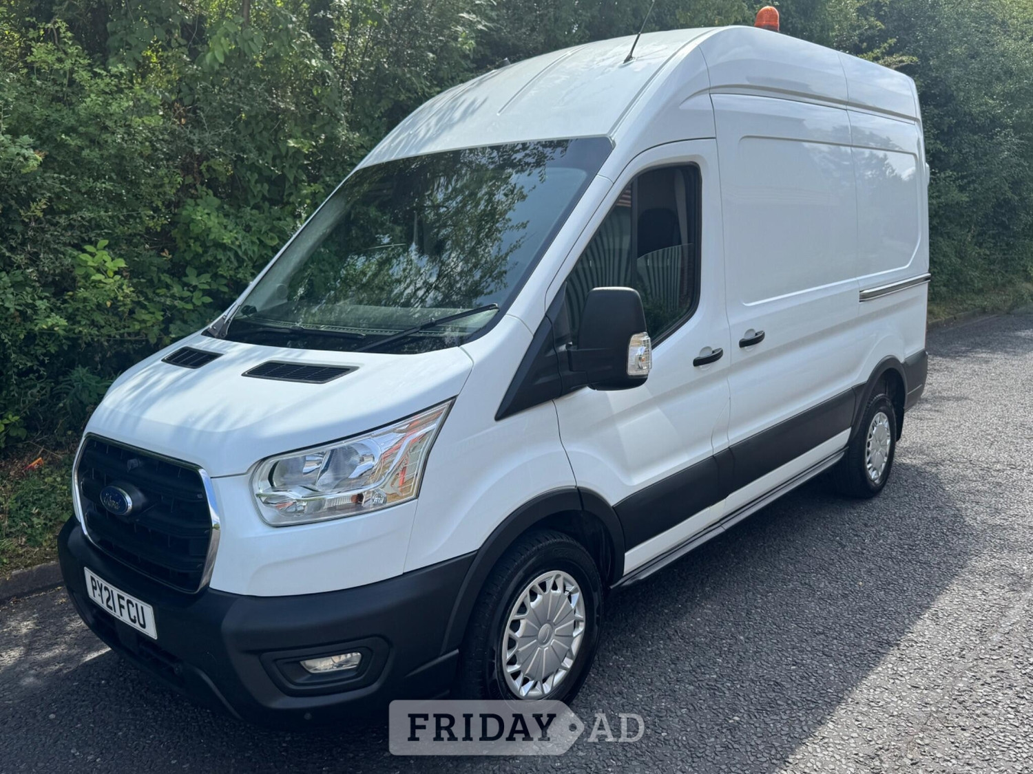 [ berth ]Ford Transit