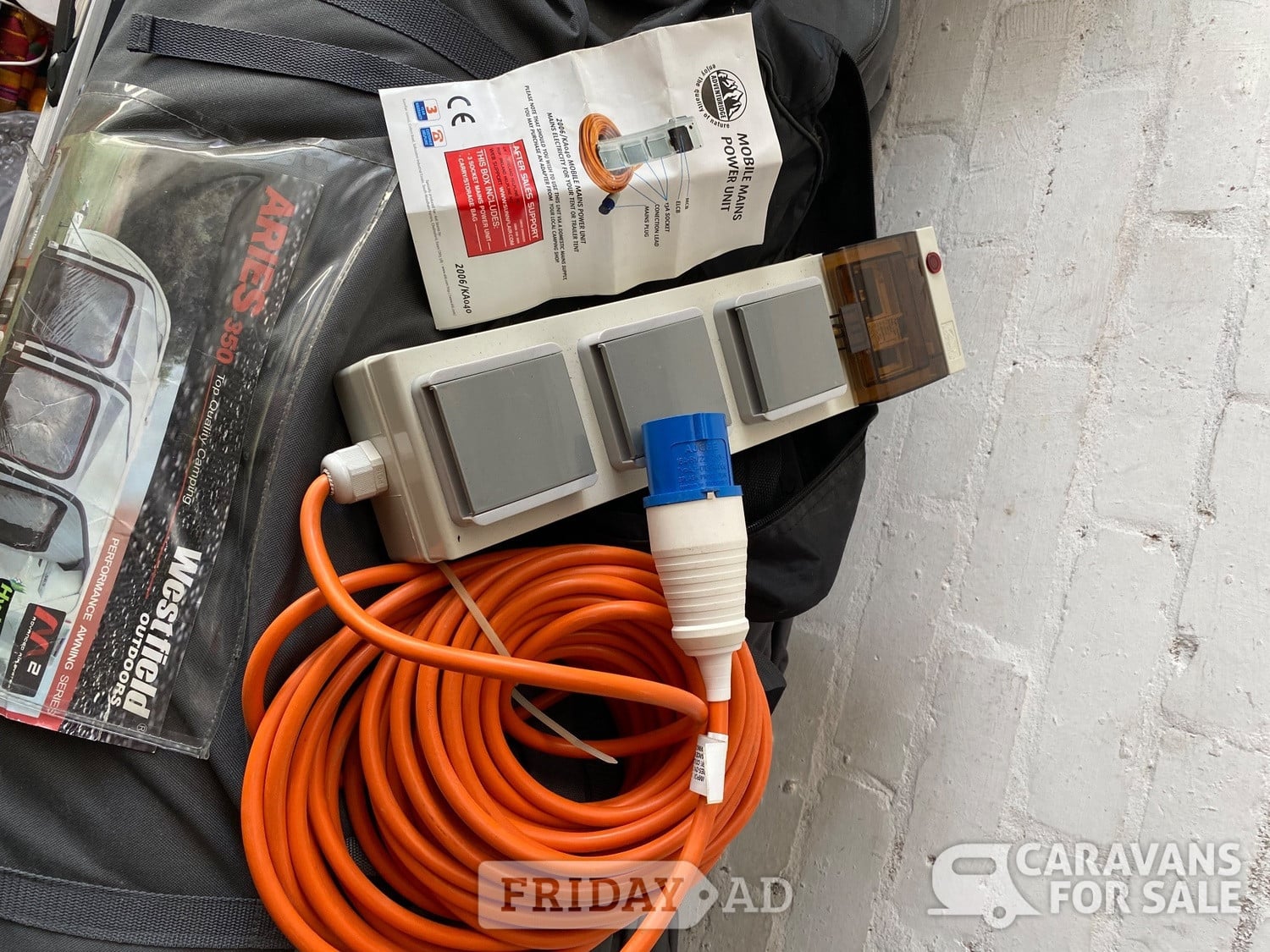 Mobile mains power unit 3 socket  -  in Mansfield