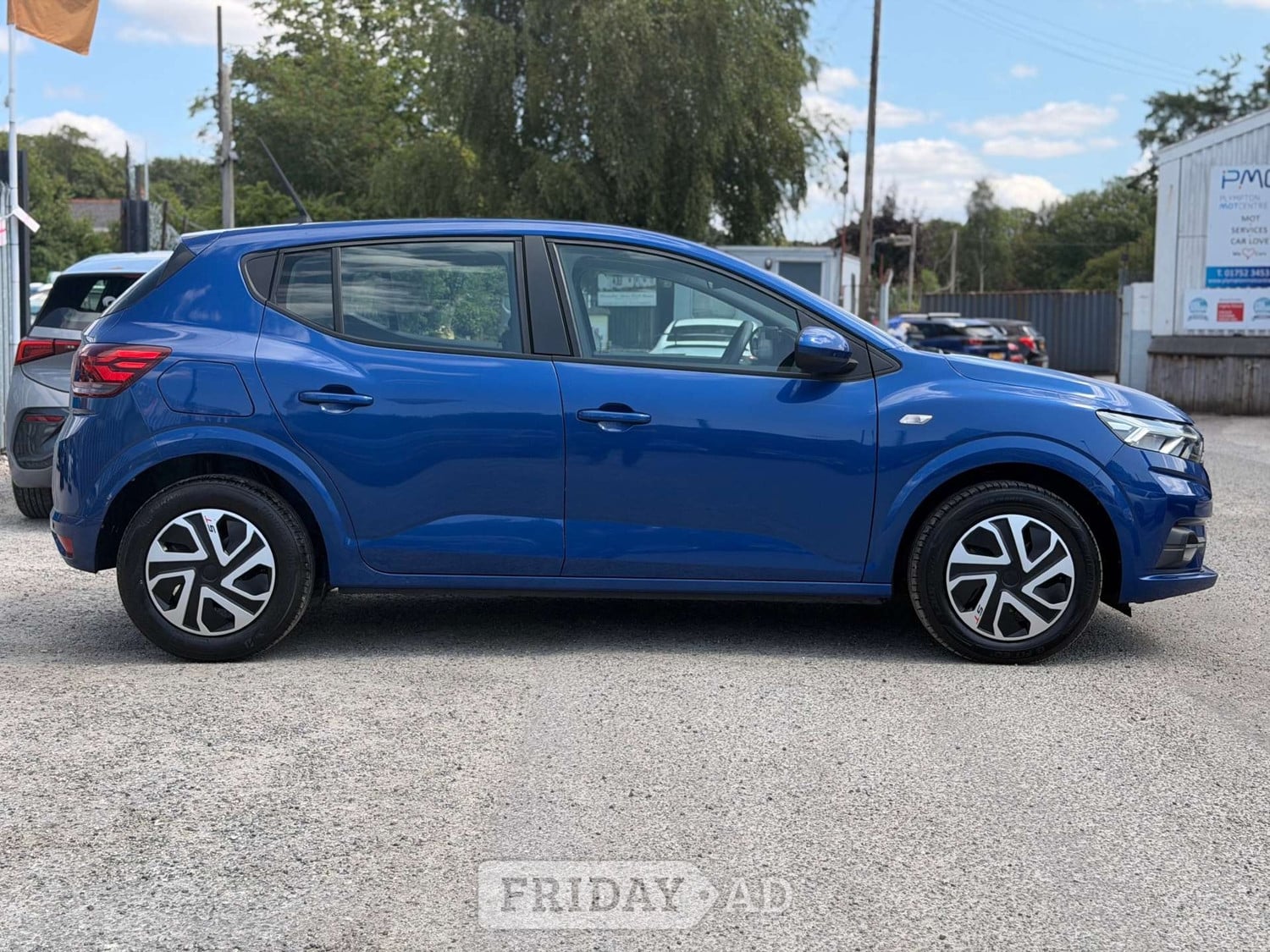 Dacia Sandero 2022 - Cars
